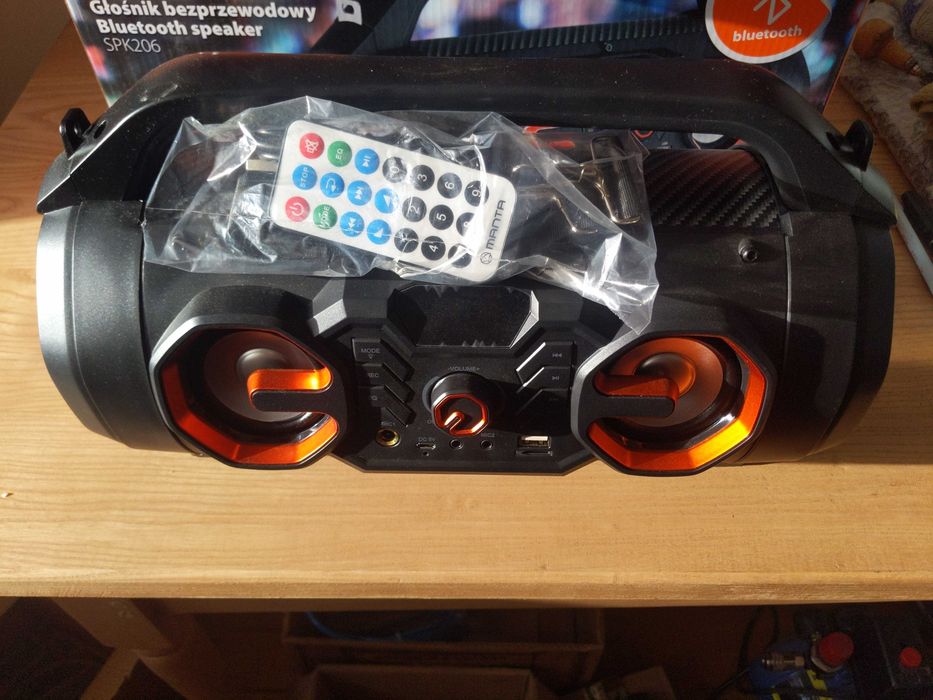 Портативна акустична бездротова колонка Manta SPK206