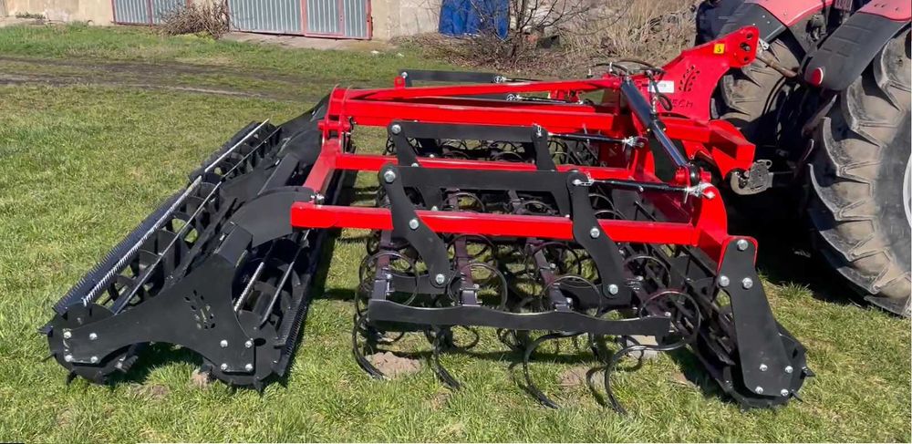 Agregat Uprawowo Przedsiewny WOJ-TECH AUP 3,2 3,6 4,2 5 5,6 / pazurek