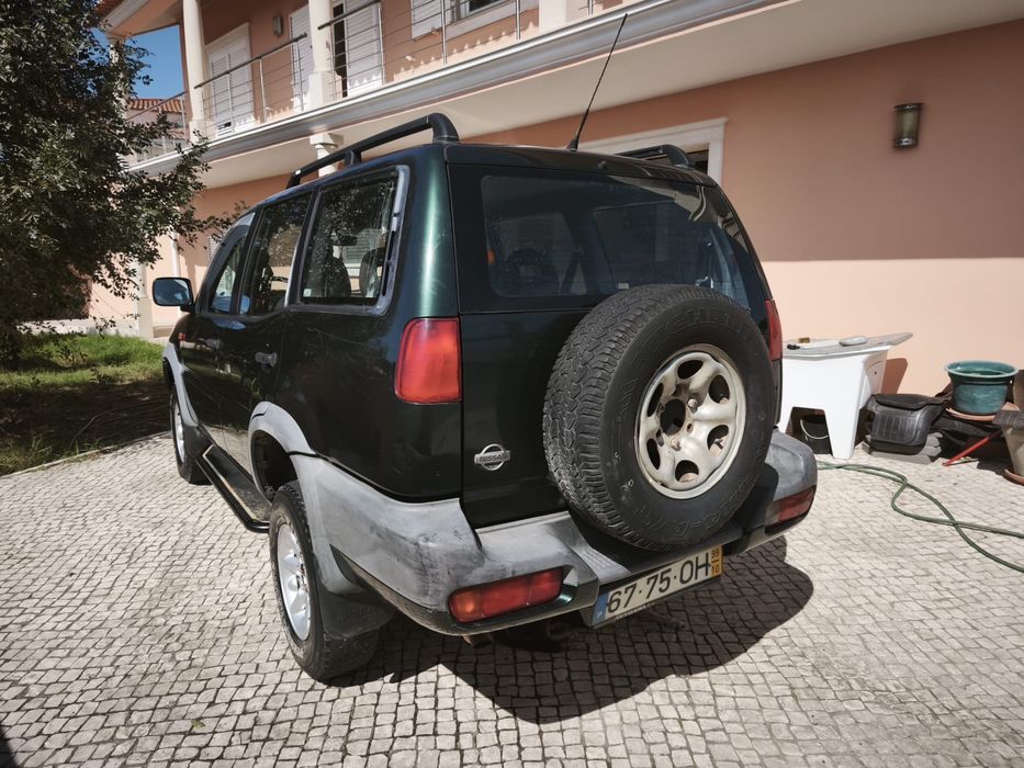 Nissan Terrano 2.7TDI