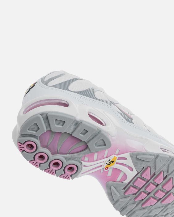 Женские кроссовки Nike Air Max Tn Plus White Grey Pink. 36-40
