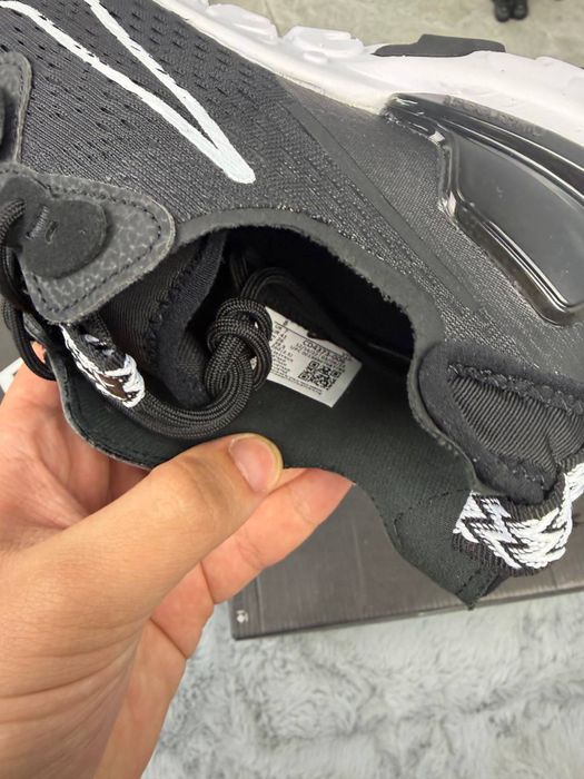 Кросівки React Vision