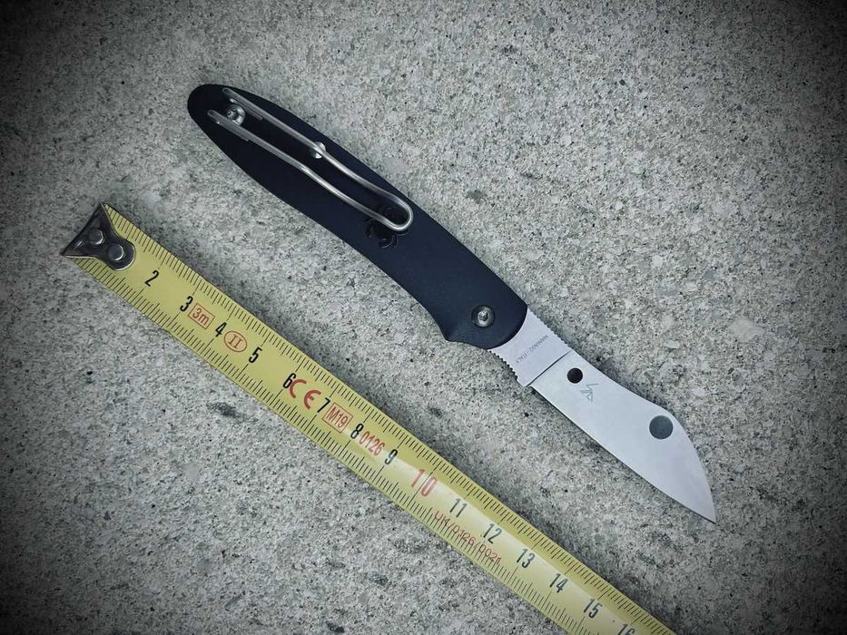 Canivete Spyderco Roadie XL