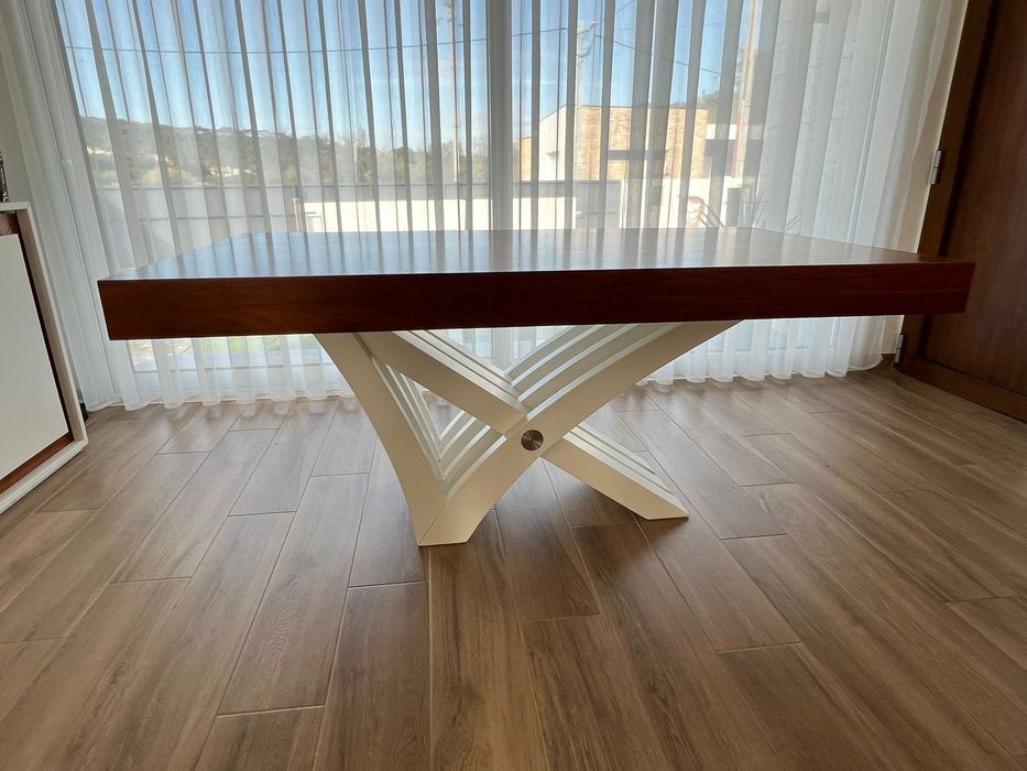 Conjunto Mesa + 6 Cadeiras + Aparador Nogueira