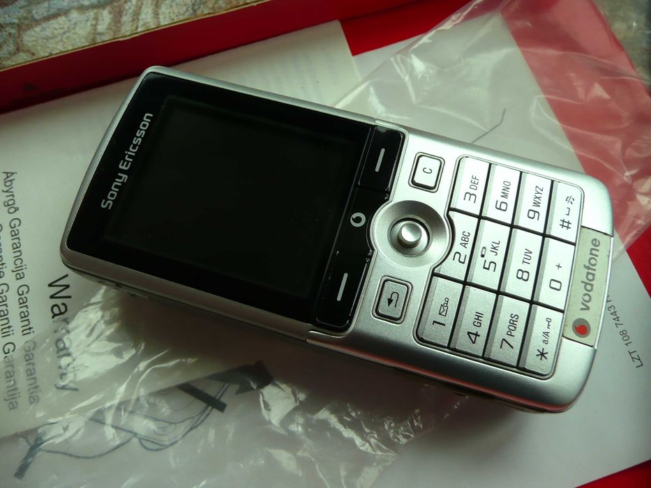 sonyericsson k750i blasted silver komplet z fakturą