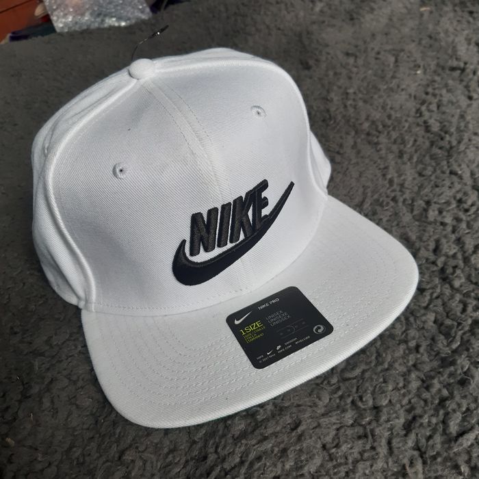 Кепка, бейсболка нова Nike   pro  gri-fit  1 size