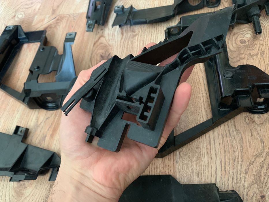 Кронштейн кріплення фари BMW F15 E53 X5 E39 E46 крепление фари БМВ Е60