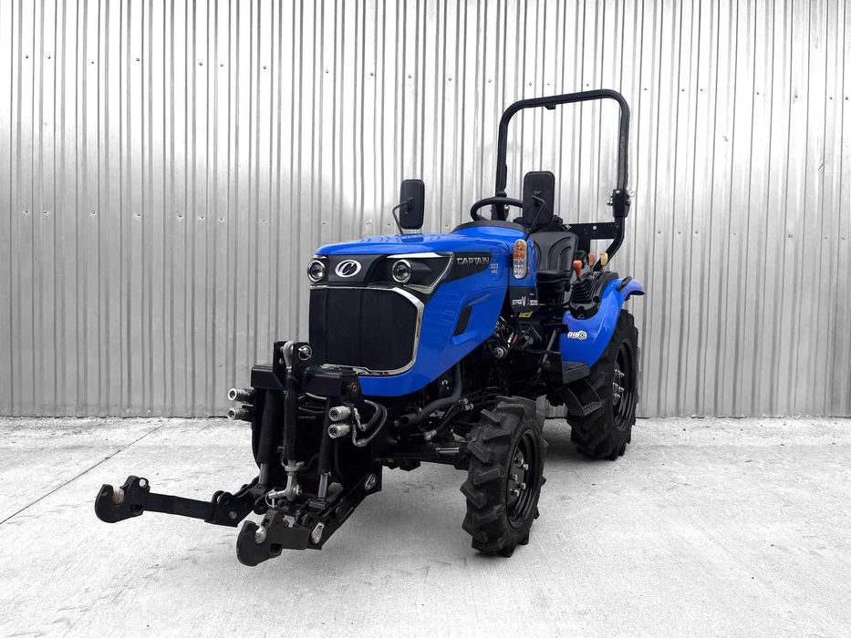 Ciągnik Traktor kompaktowy Silnik Mitsubishi 3 cylindry 4x4 Hydraulika