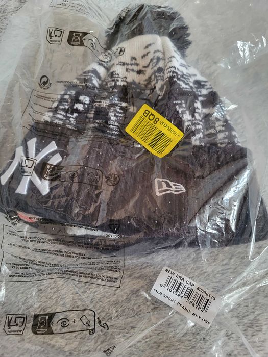 Czapka zimowa New Era - New York Yankees - czarna - onesize