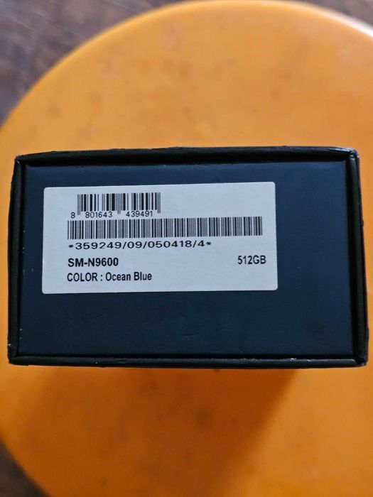 Samsung note 9 sm-N 9600 8/512