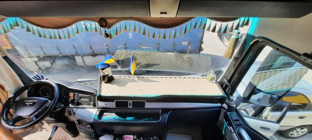 Man tgx 18.440 та причеп