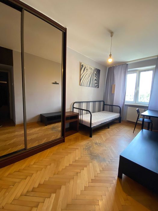 Grzegorzewskiej 2 | Ursynów | Duża szafa przesuwna z lustrem | SGGW, Vistula, SGH, WUM, UW, PW, PJATK| wolne od zaraz