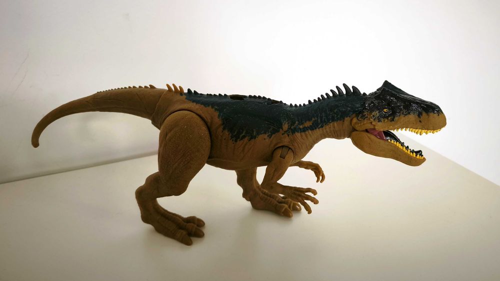 Zestaw zabawek dinozaurów