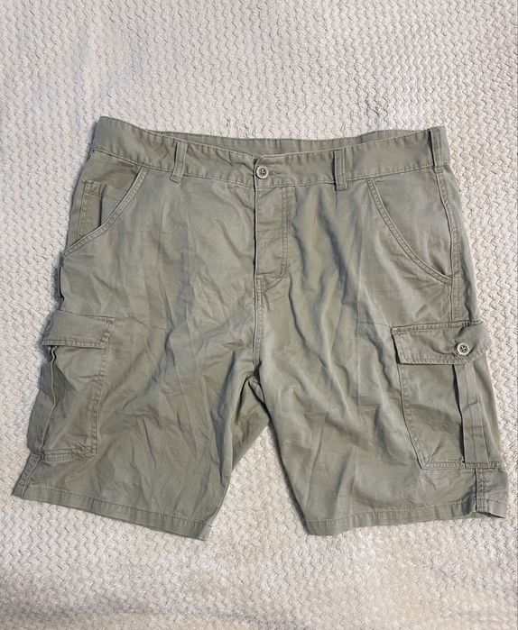 від Mountain Warehouse шорти