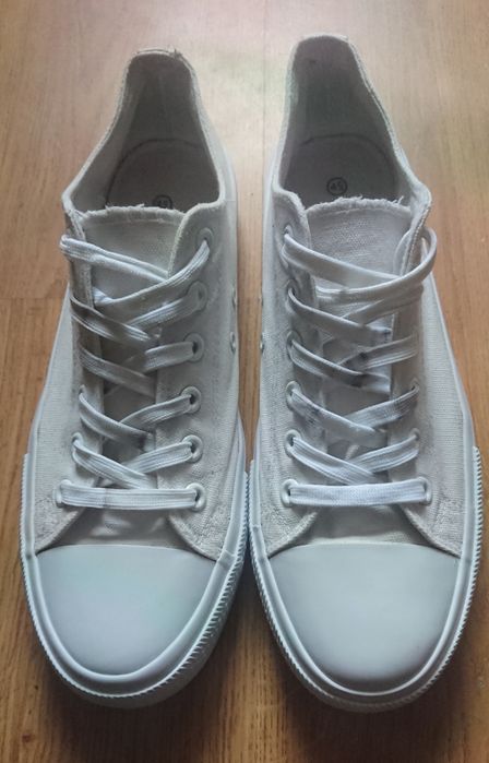 Trampki męskie białe