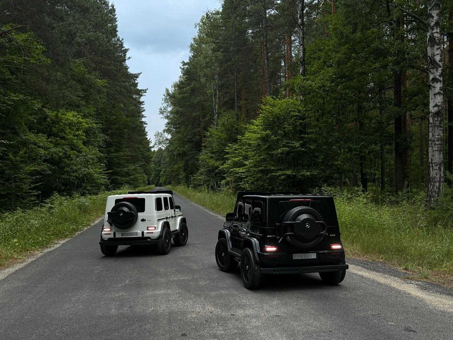 Samochód Mercedes DK-g63 czarny biały auto na akumulator 24V MOCNE!!!