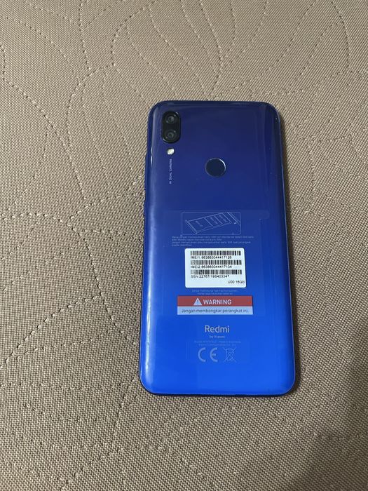 Продам телефон Redmi 7