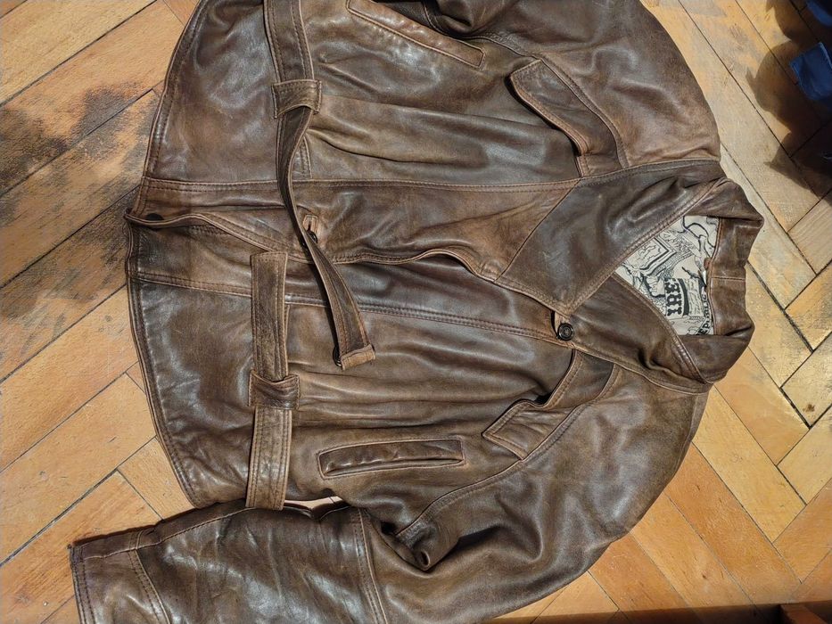 Kurtka skórzana w kolorze brąz