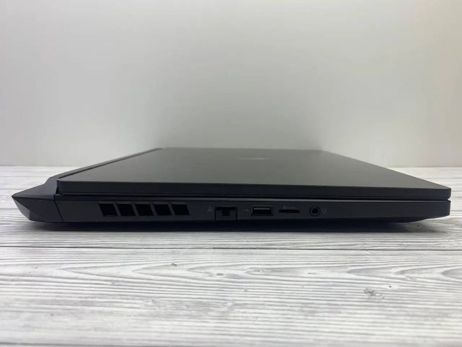 Ноутбук Acer Nitro 16 2.5k 165Hz ryzen 7 RTX4070 DDR 5 16 GB SSD M.2 GB 512 GB
