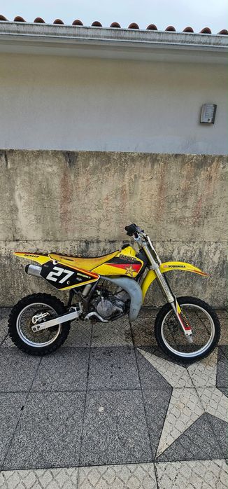 Suzuki Rm85 a trabalhar