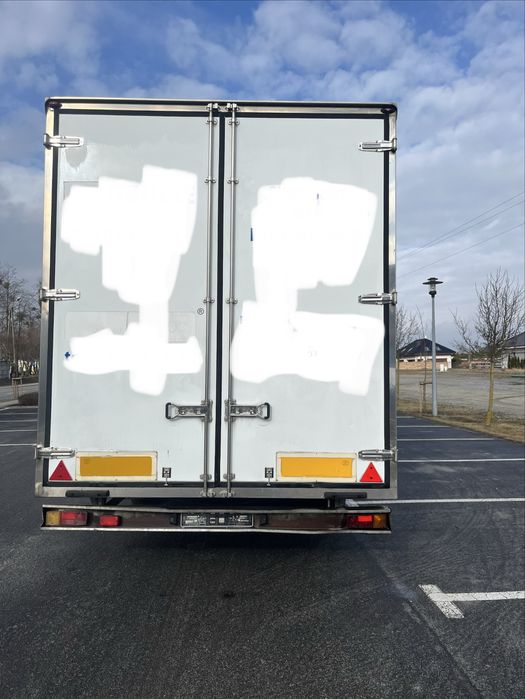 Przyczepa ciężarowa izoterma aluminiowa knott