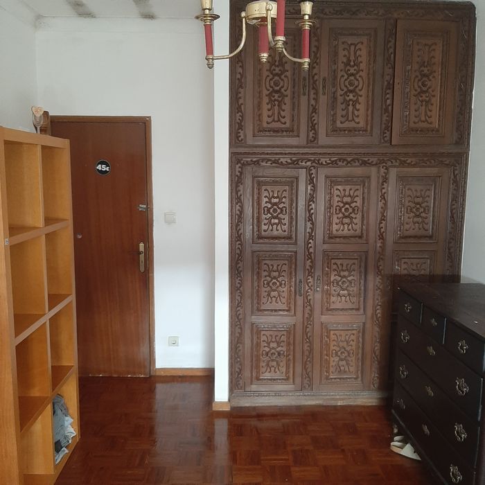 Quarto compartilhado 200 euros