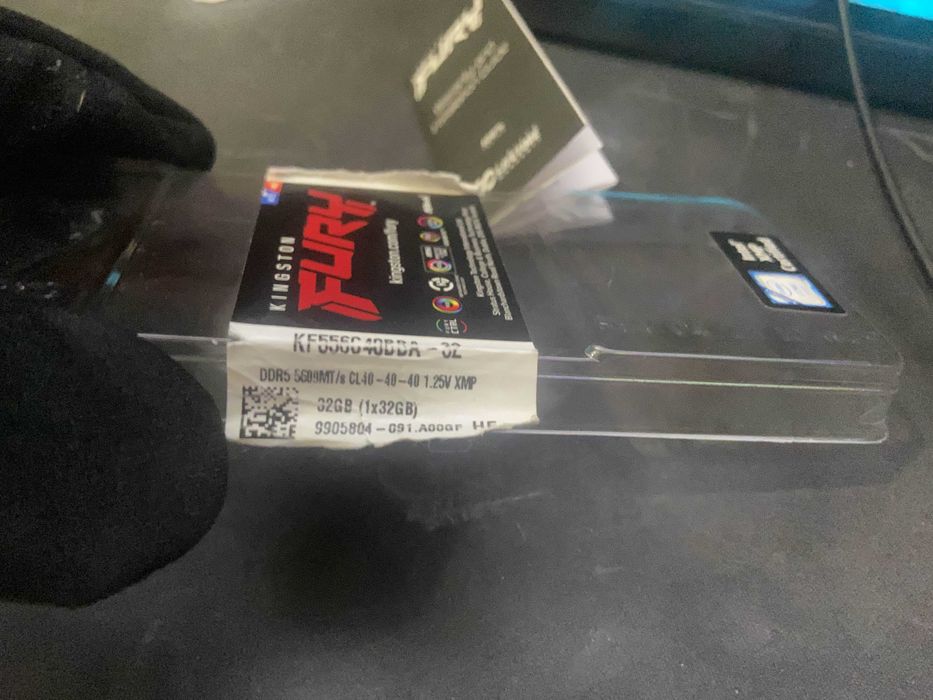 Pamięć RAM Kingston Fury Beast RGB DDR5 32GB 5600MHz CL40