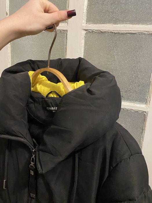 Зимова куртка жіноча