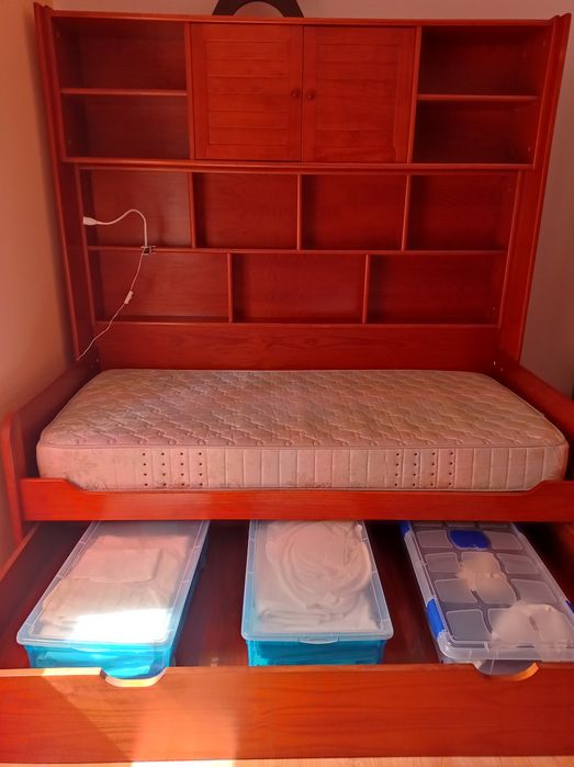 Mobília de quarto tipo estúdio