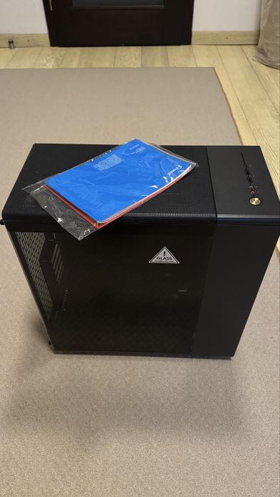 Корпус Fractal Design North Charcoal Black TG