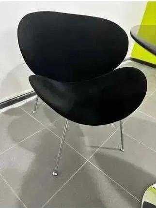 4 CADEIRAS AVELUDADAS