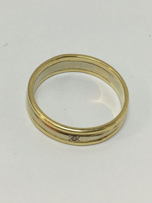 Каблучка з діамантом