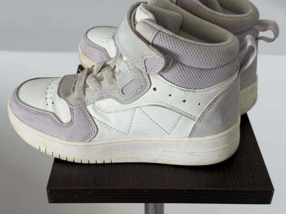 Buty dla dziewczynki 31