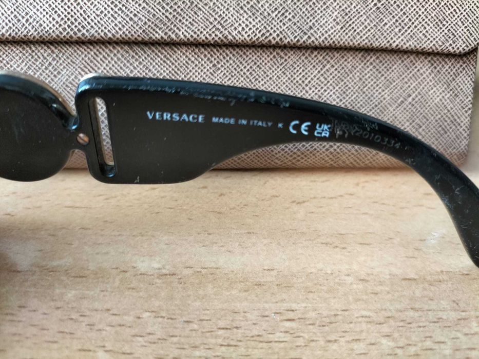 Óculos de Sol Versace Originais + Caixa Pyramid Vintage
