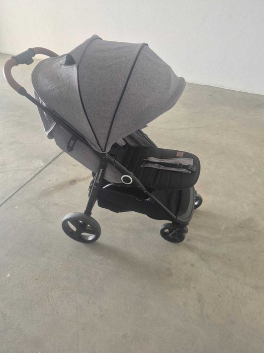 Carrinho de bebé