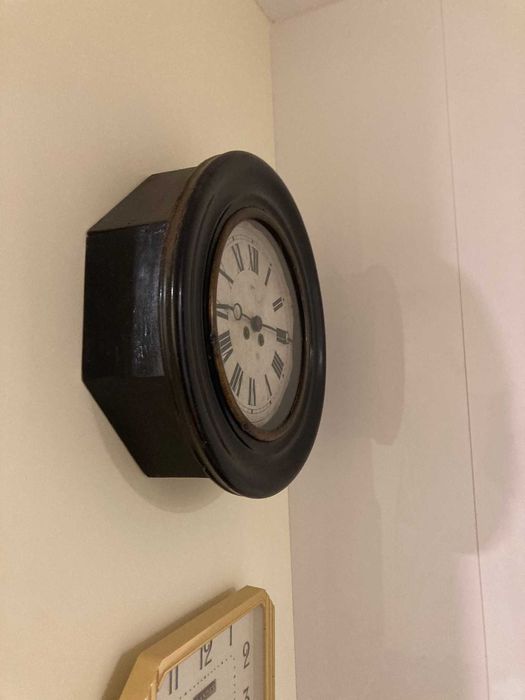 Relógio antigo de sala