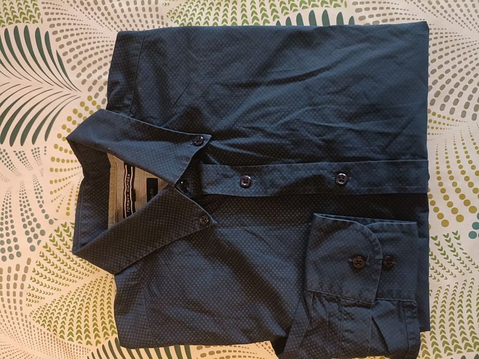 Elegancka koszula męska rozmiar S . Tommy Hilfiger