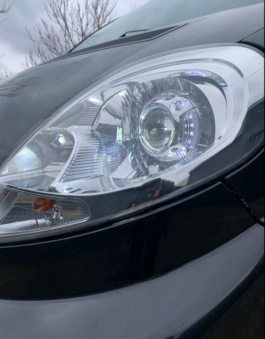 Фари BI-LED, ДХО Renault Trafic, Opel Vivaro, Nissan Primastar 2001-20