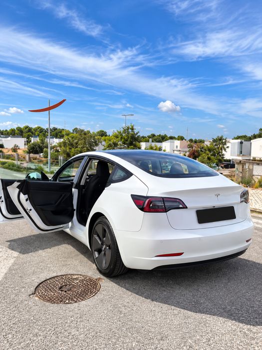 Tesla Model 3 12/2021 LFP Standard range plus