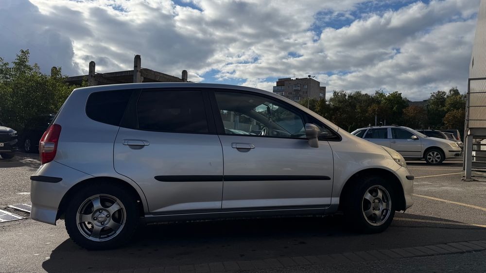 Продам авто Honda Jazz 2007