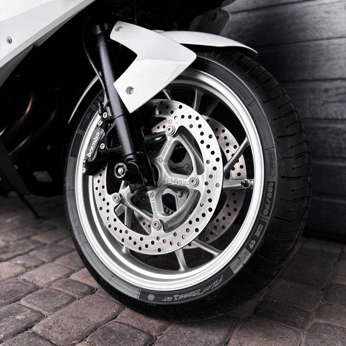 Продам мотоцикл BMW F800 GT (5543)