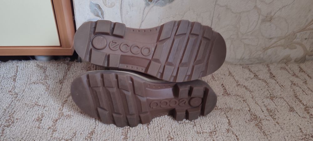 Ботинки жіночі ECCO