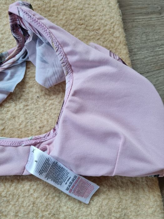 Dwuczęściowy kostium kąpielowy