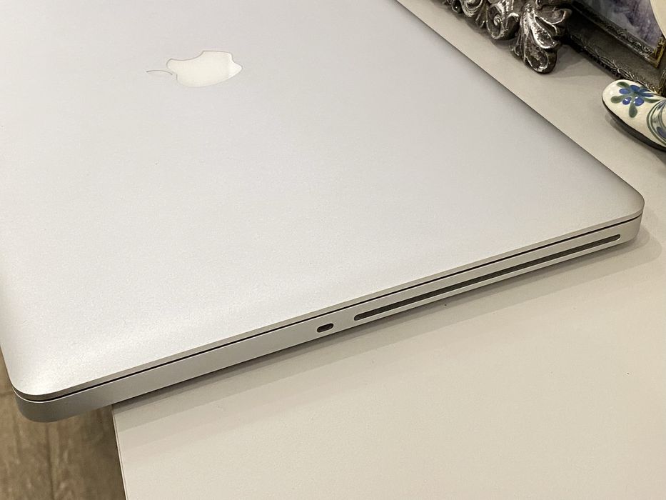 macbook pro 17 2011 - купити ноутбуки - Ціна на OLX.ua