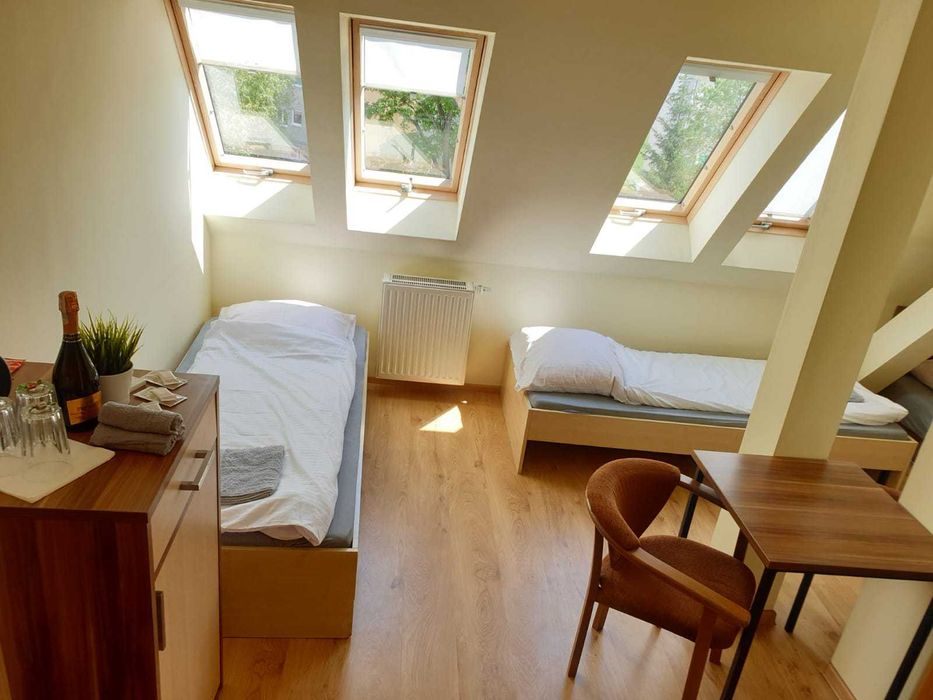 Noclegi tanie pokoje Świnoujście centrum blisko morza Hostel Rentumi