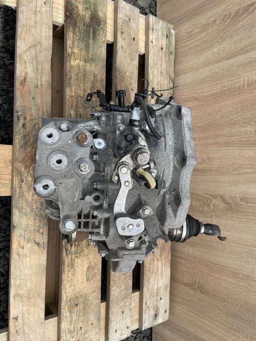 Коробка передач Opel Astra 1.6 КПП MERIVA 55590977 INSIGNIA 339493112