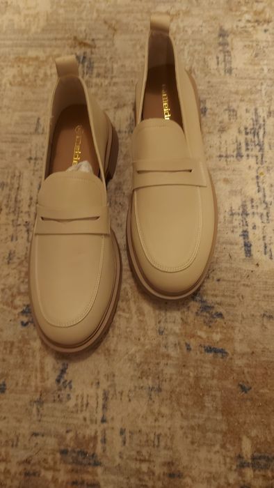 Продам лофери натуральні.