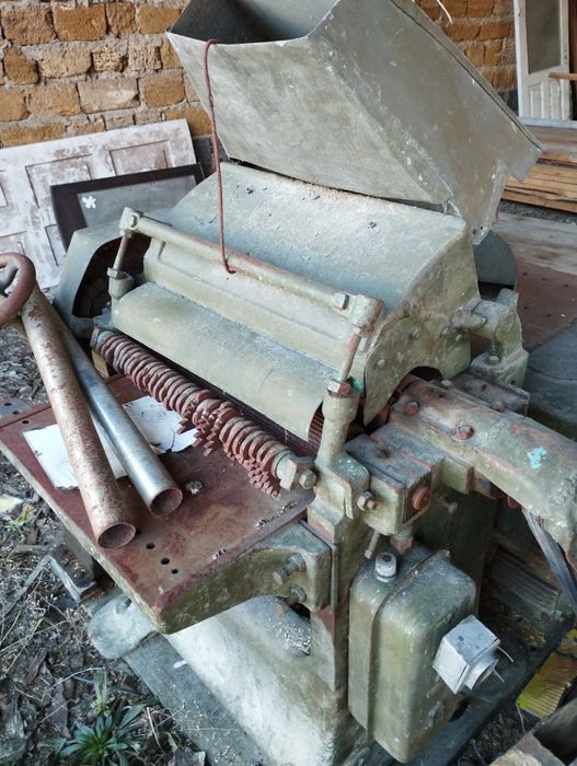 Деревообробний фрезерний станок