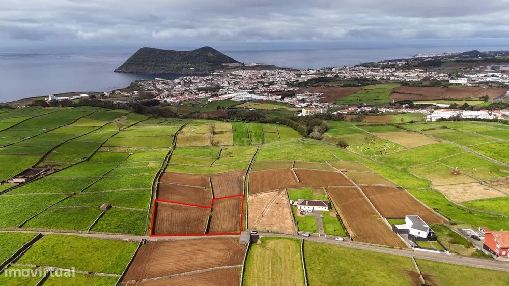Terrenos com Vista Mar na Ribeirinha