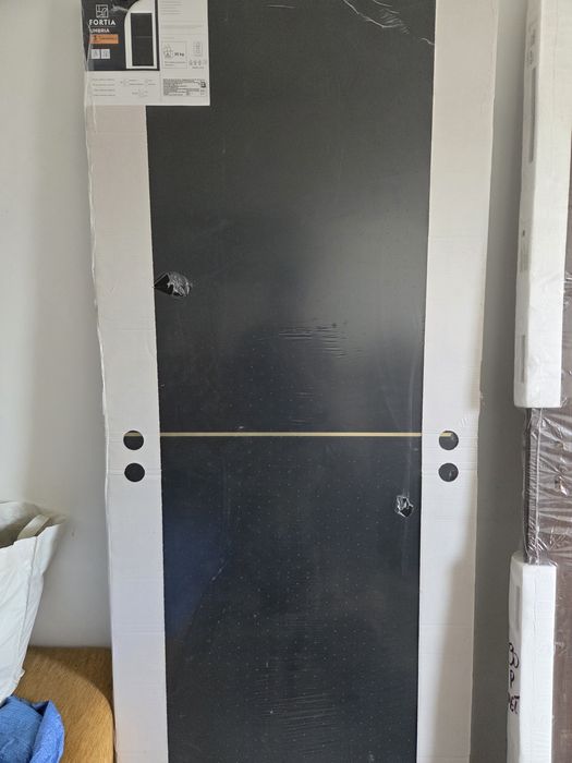 Drzwi 90cm prawe 80cm lewe bezprzylgowe.