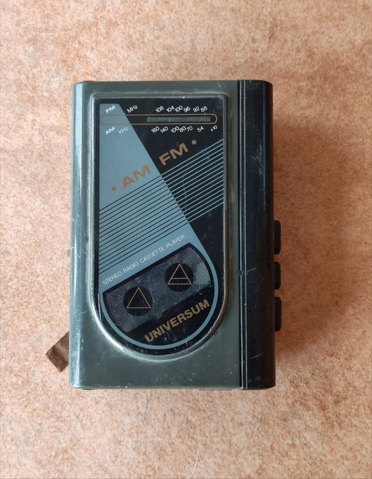 Walkman Uniwersum CPR 1096 uszkodzony dawca części